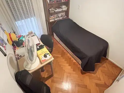 Lautaro 100, Piso 5