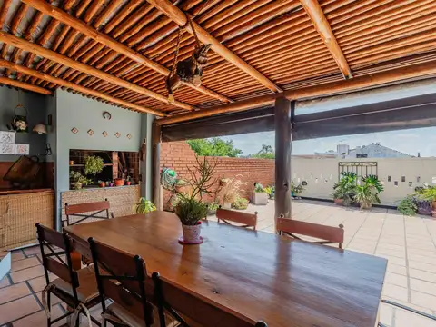 Depto Tipo Casa en Venta de 4 ambientes