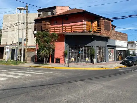 Depto Tipo Casa en Venta de 3 dormitorios