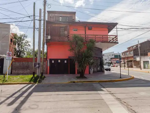 Depto Tipo Casa en Venta 27 años