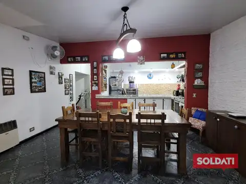 Casa en Venta en Villa Gobernador Udaondo, USD 185.000