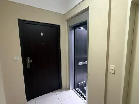 Departamento en Venta en Flores, USD 112.000