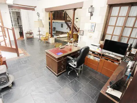 VENTA PH 4 AMBIENTES CON TERRAZA PROPIA COGHLAN
