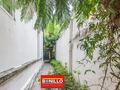 Depto Tipo Casa en Venta 50 años