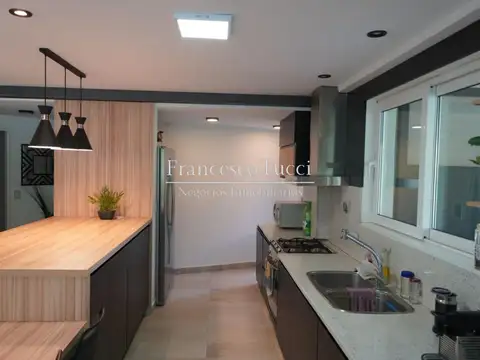 Casa en Venta de 5 dormitorios