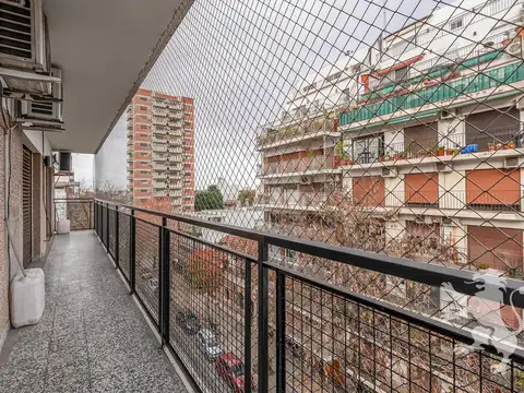 Departamento 4 ambientes con 2 baños