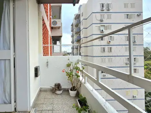 Departamento en Venta en Villa Raffo, USD 125.000