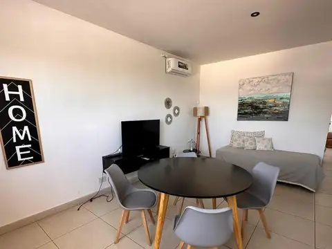 OPENHOUSE INMOBILIARIA alquila amplio departamento en el Edificio Sol Andes.