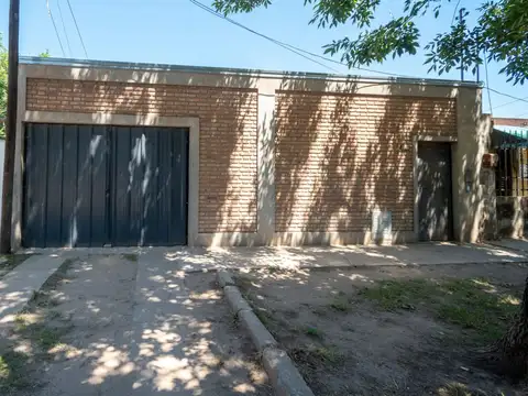 VENTA CASA 2 DORMITORIOS CON PATIO