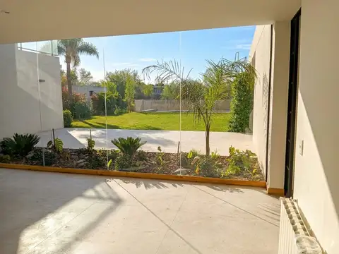 Casa | 7 Amb | Venta | BC Argentina II | Estancias del Pilar | RN8 km 56,5 | Pilar