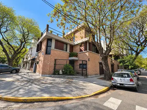 VENTA CASA TRIPLEX 5 AMBIENTES EN NUÑEZ