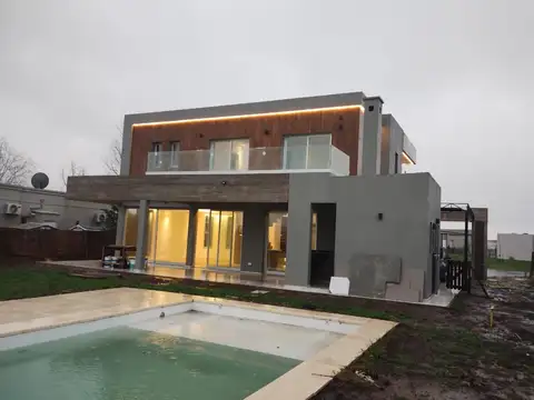 Casa en Alquiler A Estrenar