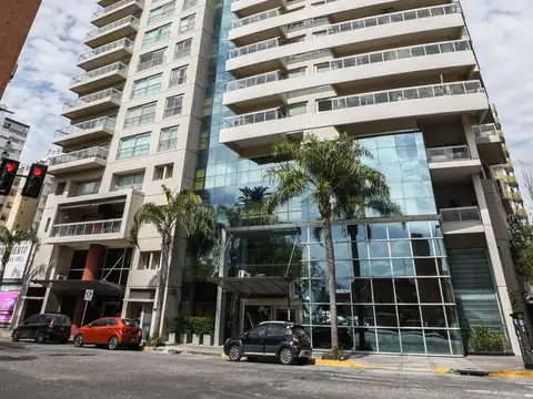 DEPARTAMENTO EN ALQUILER - TRES DORMITORIOS ZONA RIO PUNTA DIVISADERO