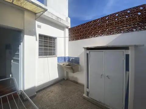 Depto Tipo Casa en Venta en La Tablada, USD 36.000
