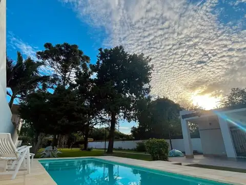 Casa en Venta en Hurlingham, USD 480.000