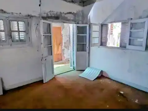 Casa en Venta en Remedios de Escalada de San Martín, USD 35.000