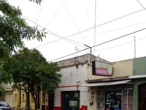 25 De Mayo 572