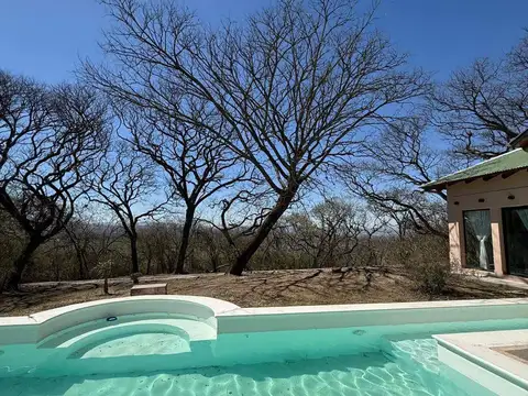 Casa en Alquiler de 3 dormitorios