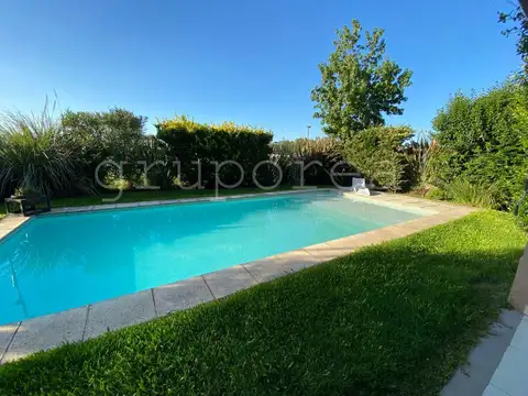 Casa en Venta en El Rocio, USD 350.000