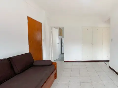 Departamento en Alquiler en La Perla Norte, $ 680.000