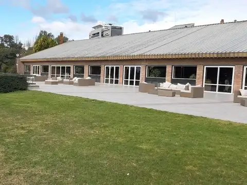 Terreno en Venta en Coronel Dorrego, USD 449.460