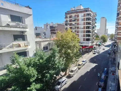 25 De Mayo 100