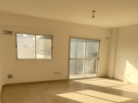 Departamento en Venta en Villa del Parque, USD 88.500