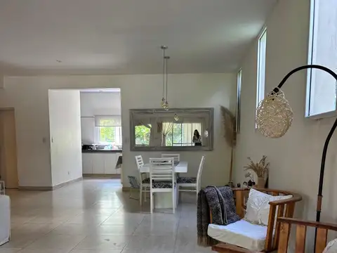Casa en Venta en Santa María de los Olivos, USD 275.000