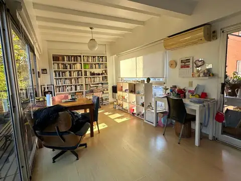 RETASADO- Venta – Excelente Departamento en Dúplex 3 Ambientes con Cochera