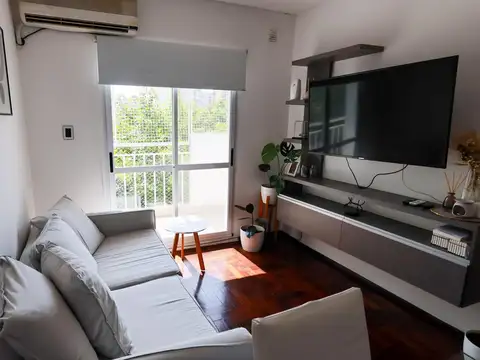 Venta Departamento dos dormitorios. República de la Sexta