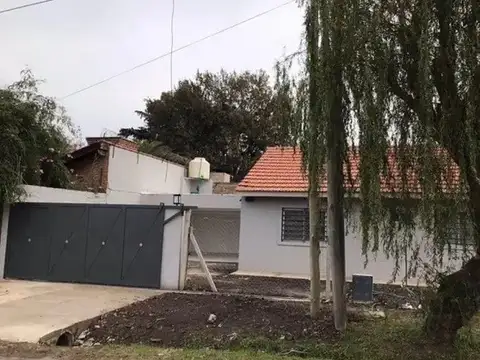 Villa Morra, Pilar .