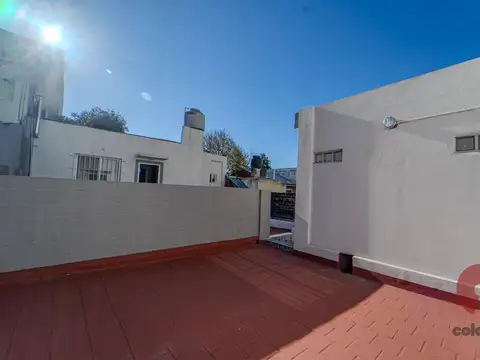 Depto Tipo Casa en Venta de 1 dormitorio