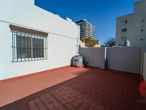 PH 2 ambientes con TERRAZA PRIVADA en VENTA