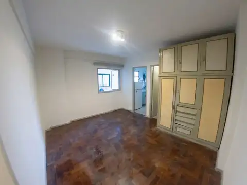 Constitucion 1800, Piso 5