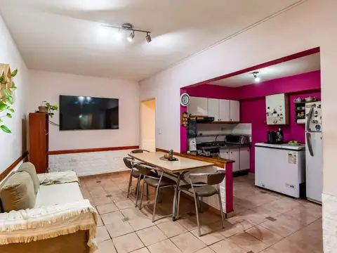 Depto Tipo Casa en Venta de 5 ambientes