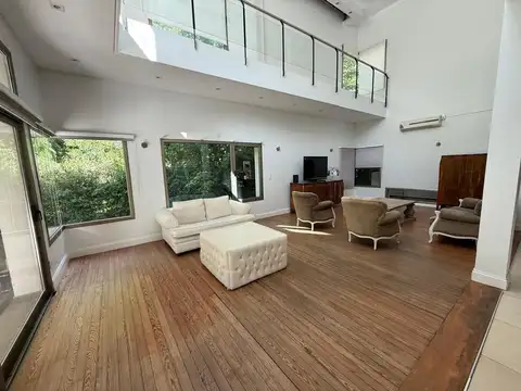 CASA EN VENTA PILAR - CAMPO GRANDE