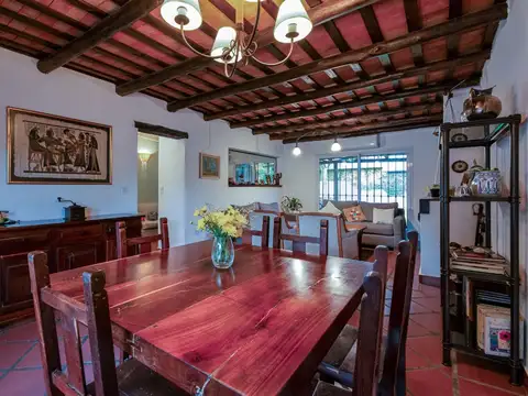 Casa en Venta en Don Torcuato, USD 190.000