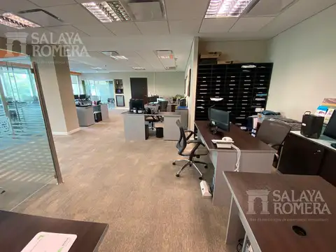 Oficina en Venta en Olivos Vias/Rio, USD 910.000
