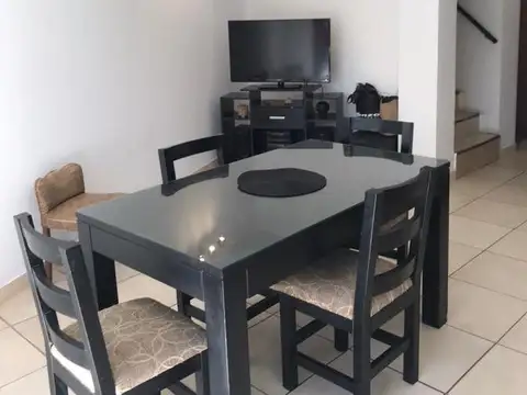 Depto Tipo Casa en Venta en Bernal, USD 64.500