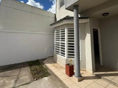 Casa en Alquiler de 2 dormitorios