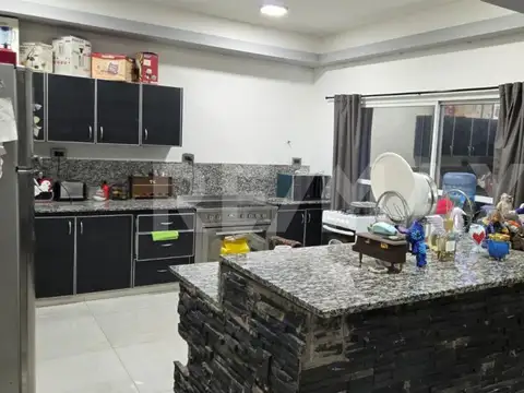 Casa en Venta en Neuquen, USD 150.000