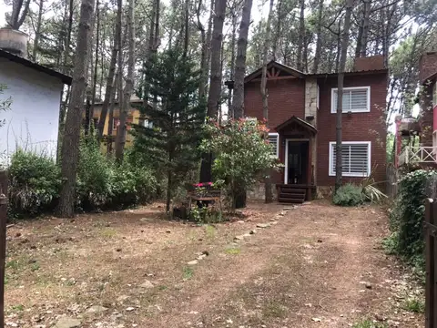 40 e/ Mar del plata y P. del E