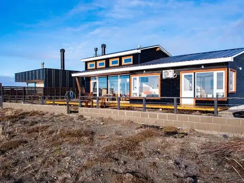 VENTA DE CASA AMUEBLADA - B° EL MULTILLAR R.G