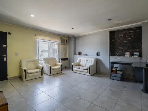 CASA 8 AMBIENTES MULTIFAMILIAR  | PARQUE LIBRE | MORÓN