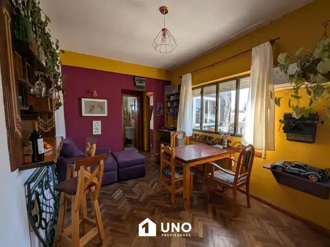 Ocampo y Buenos Aires - Dpto de 2 Dormitorios.