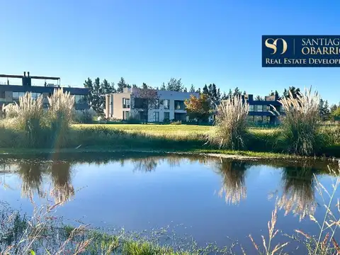 VENTA en MEDAL LINDISIMO Y AMPLIO CONDOMINIO AL GOLF DE 3 AMB. con TERRAZA 100 M2 PERGOLA Y PARRILLA