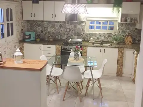 Casa en Venta en Capitan Bermudez, USD 140.000