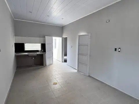 Departamento en Alquiler en General Obligado, $ 400.000
