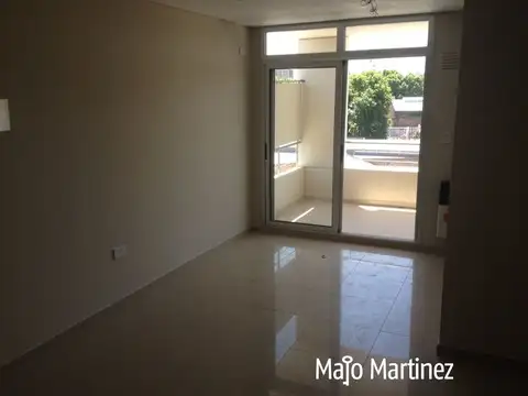 Montevideo 3400, Piso 04