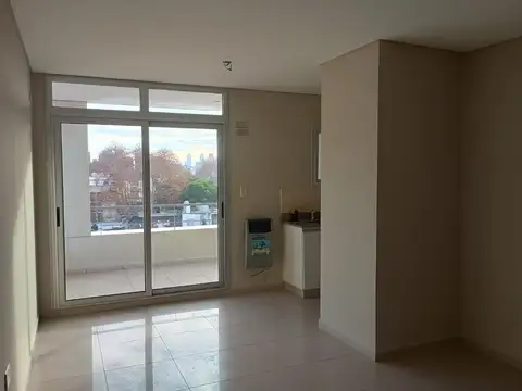 Montevideo 3400, Piso 04